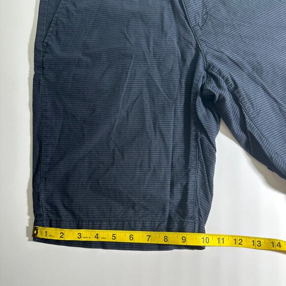 Calvin Klein Navy Blue & Black Striped Cotton Bermuda Shorts Mens Size W32/L11 - Picture 13 of 15
